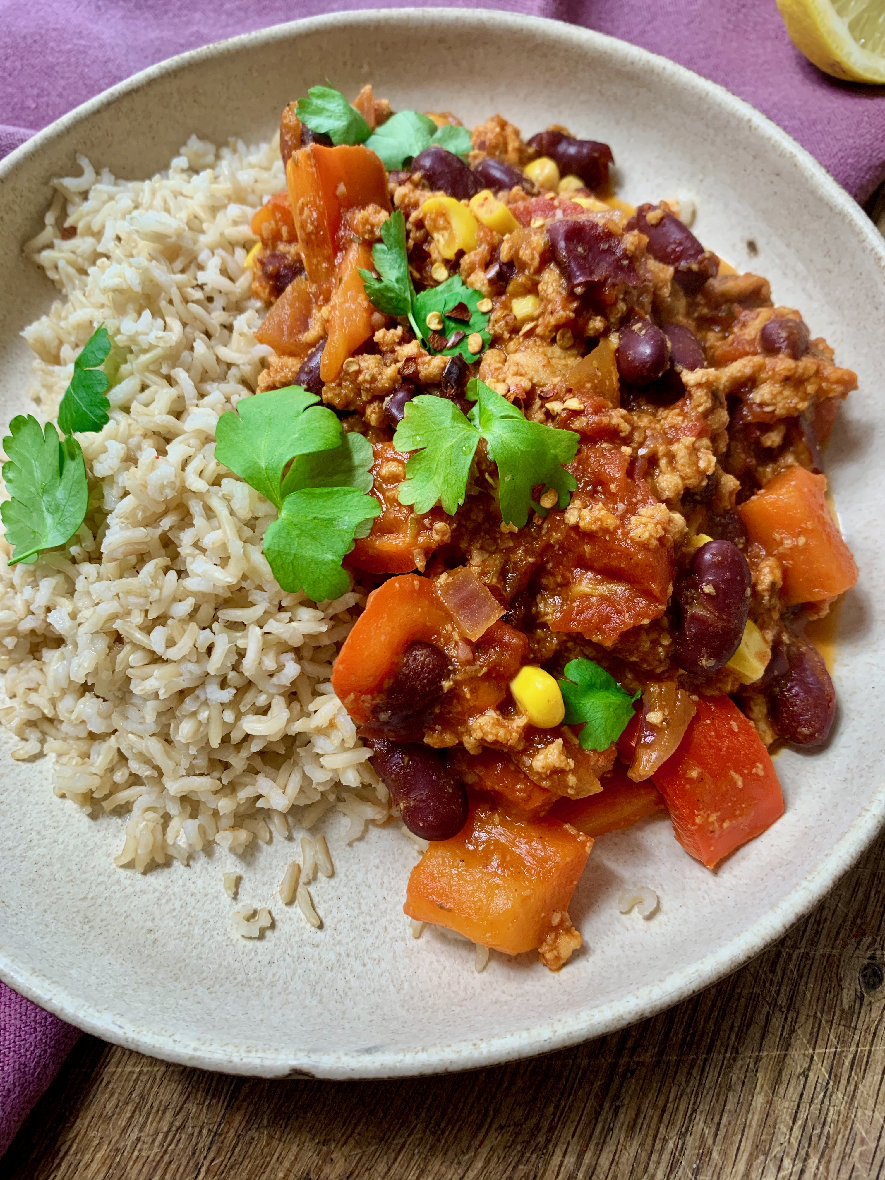  easy vegan recipes for beginners 
 vegan-chili-sin-carne