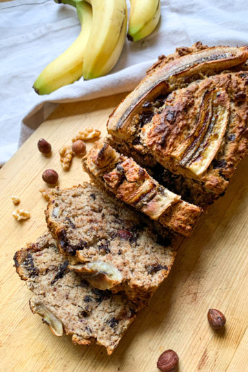 vegan banana bread, with chocolate chips and nuts