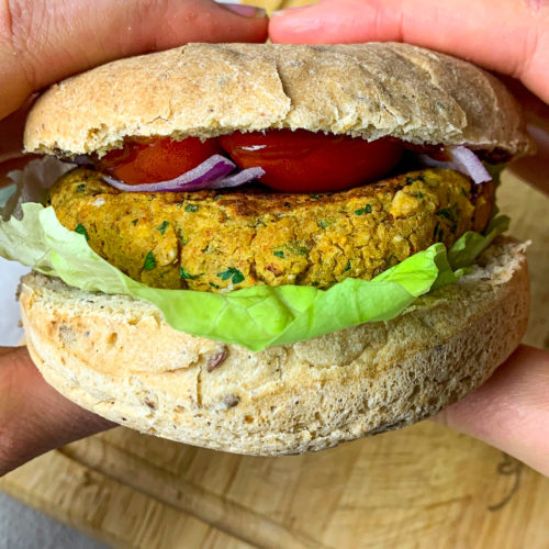chickpeasundried-tomatoes-burger