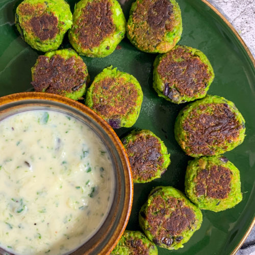 Green Peas Balls with a vegan tzatziki dip