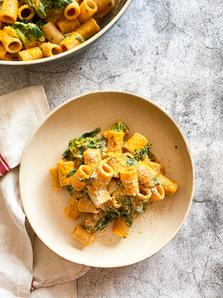 roasted red pepper pasta sauce recipe with spinach
