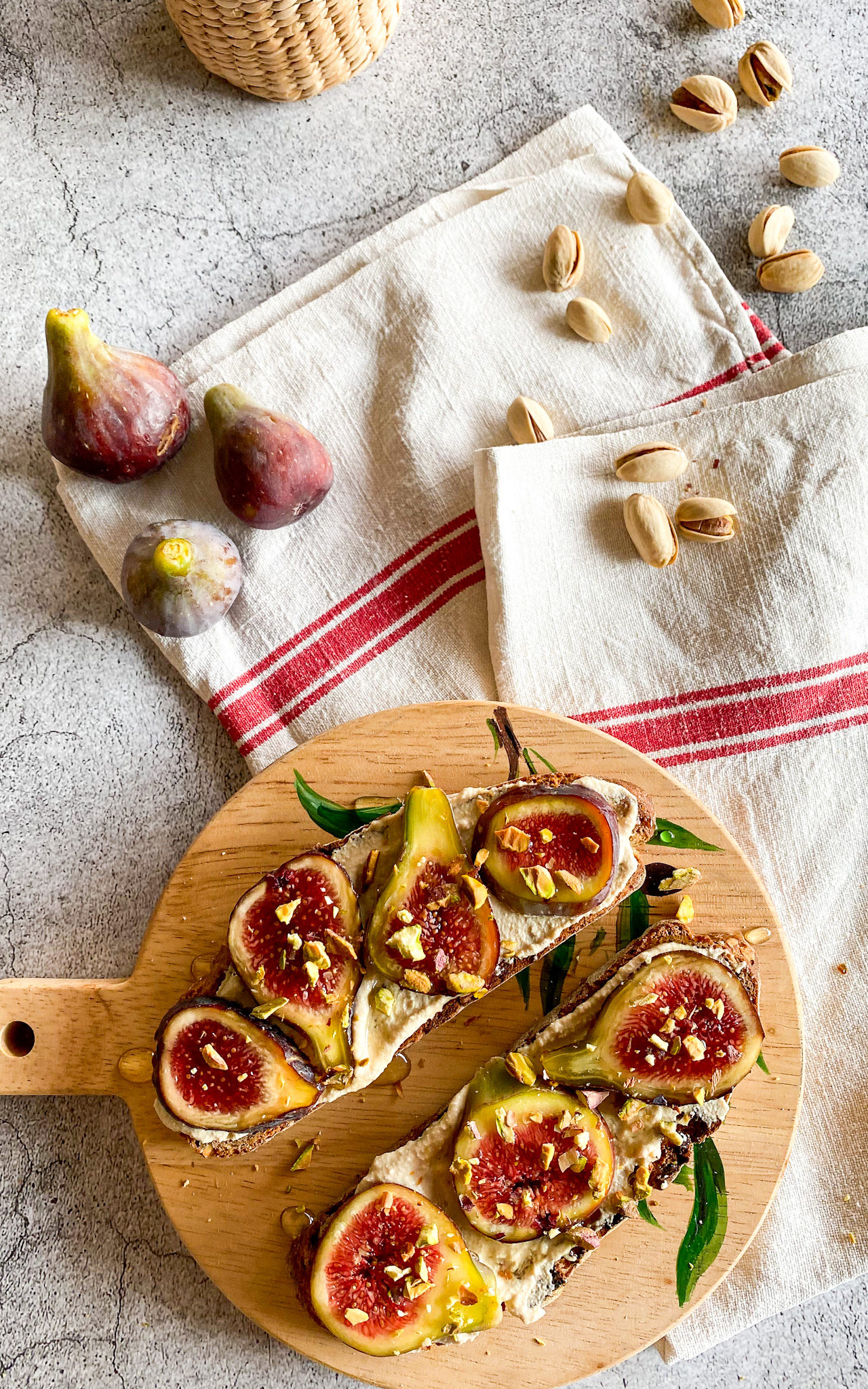 fig and vegan ricotta toast