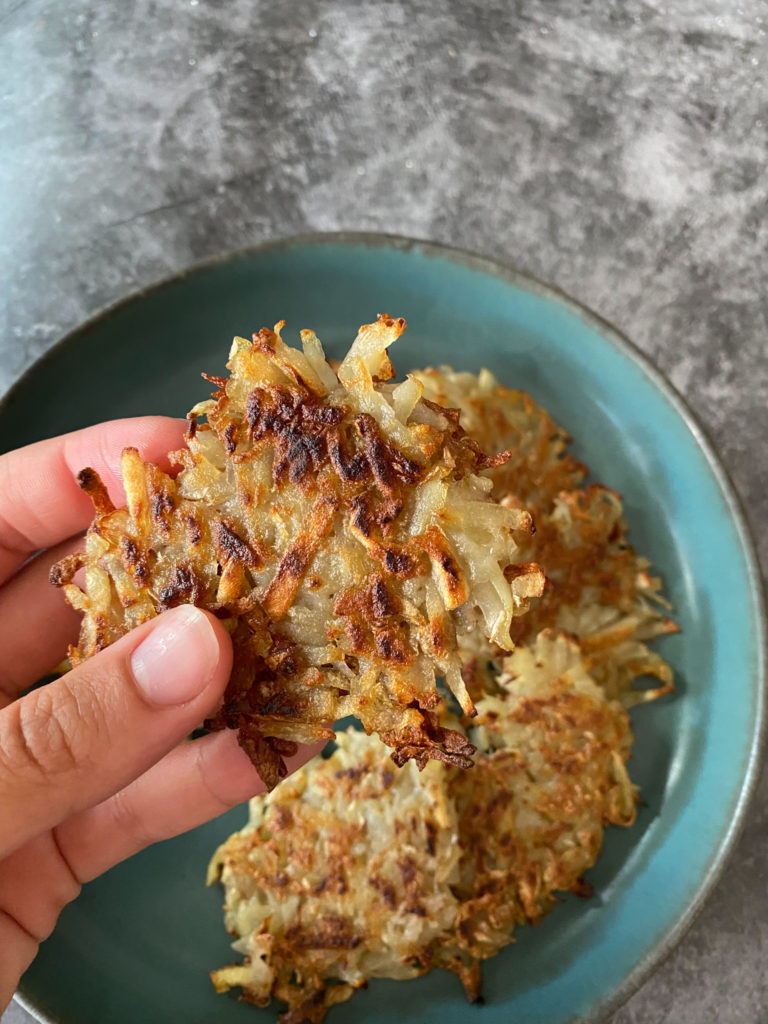 Easy and Quick Mini Potato Fritters - Rösti