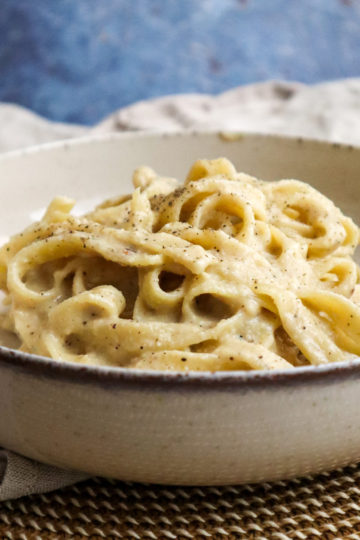 vegan cacio e pepe