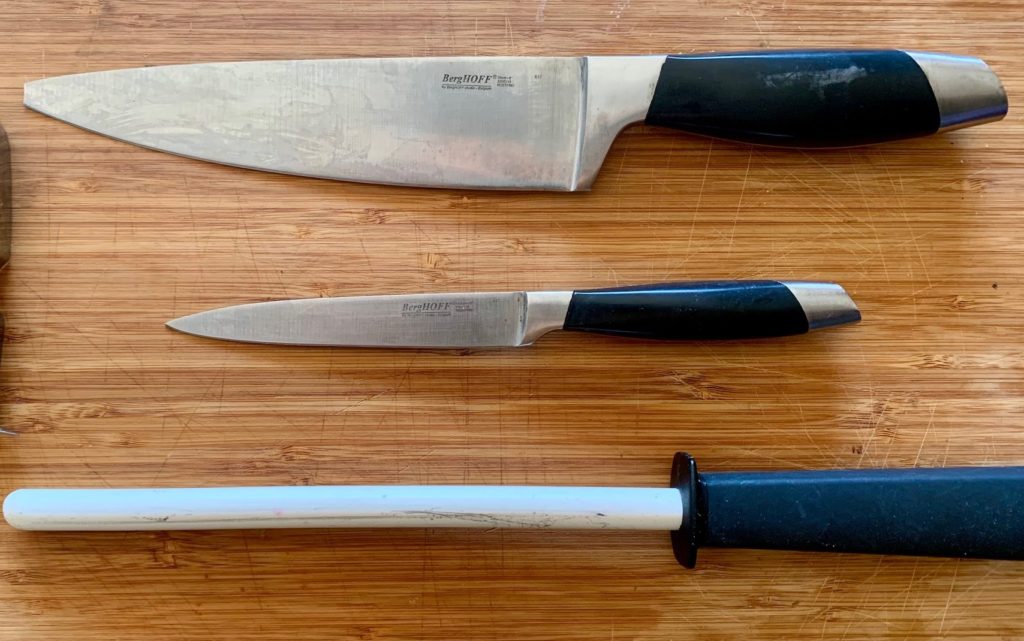 knives, vegan kitchen tools to have