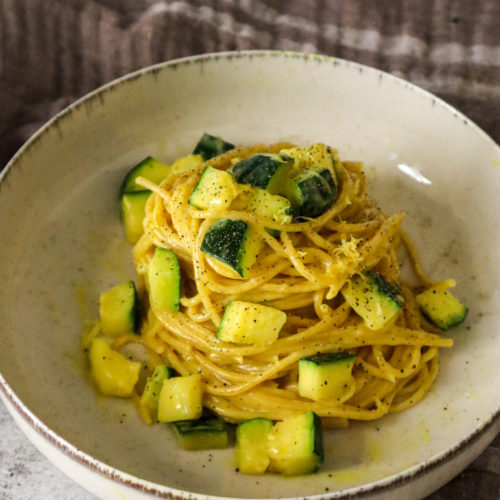 Creamy Pasta With Courgettes And Saffron