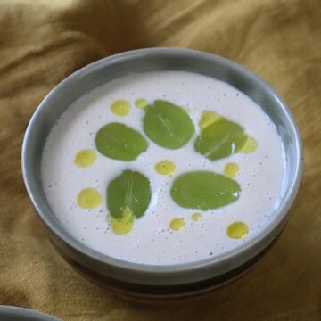 Ajo Blanco - Refreshing Spanish Cold Soup