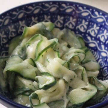 Cucumber Salad With Yogurt Sauce