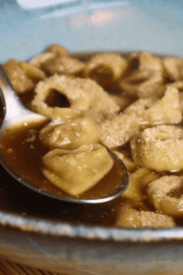 Tortellini in brodo vegan
