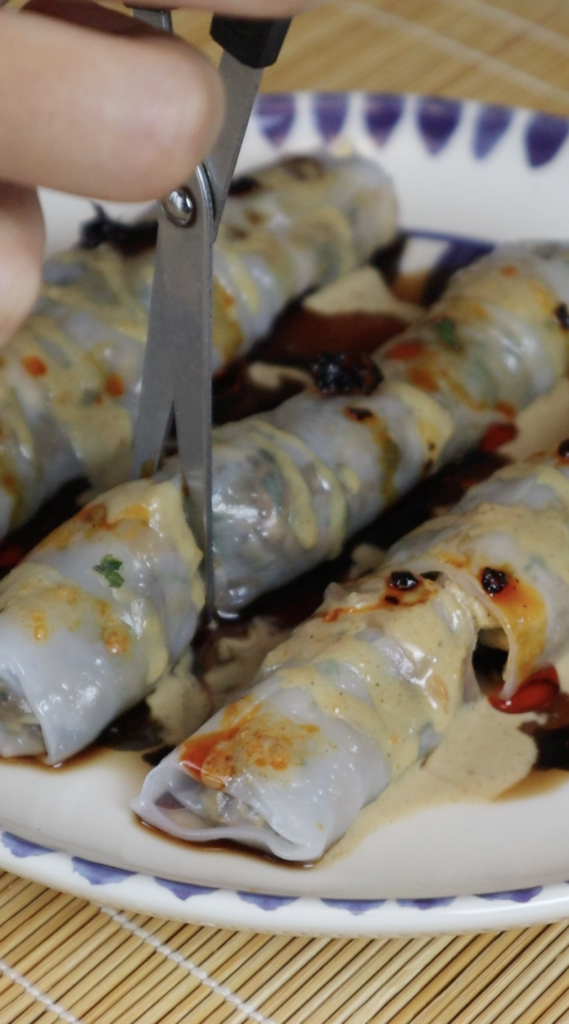 steamed rice paper rolls