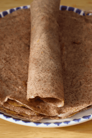 Lentil and Quinoa Wraps