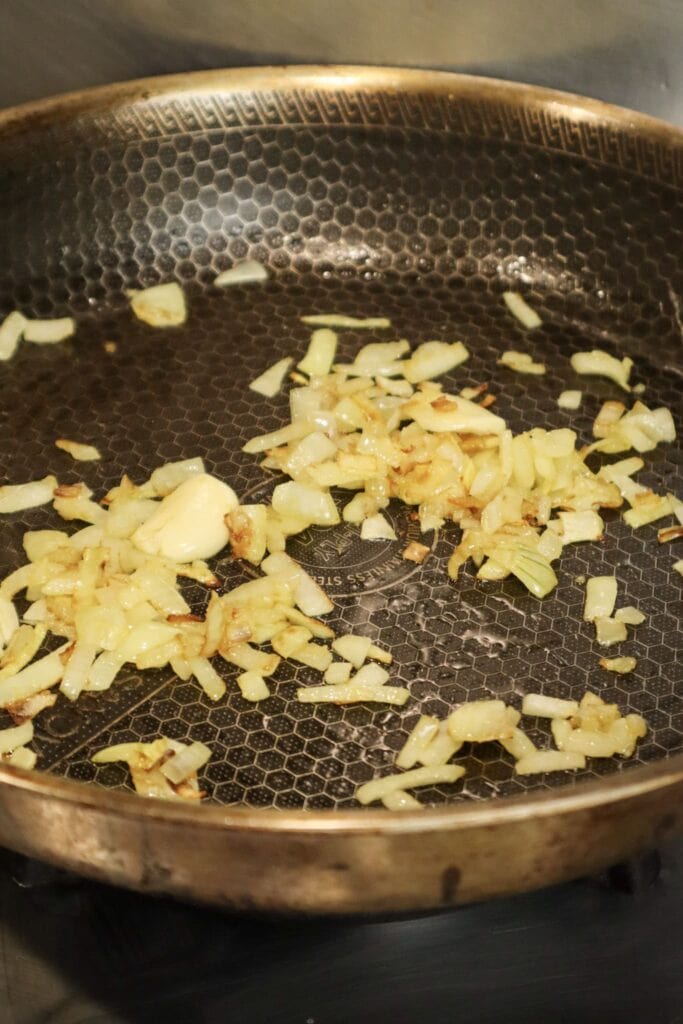 garlic and onion in a pan