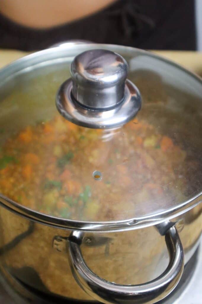 moroccan lentils cooking covered
