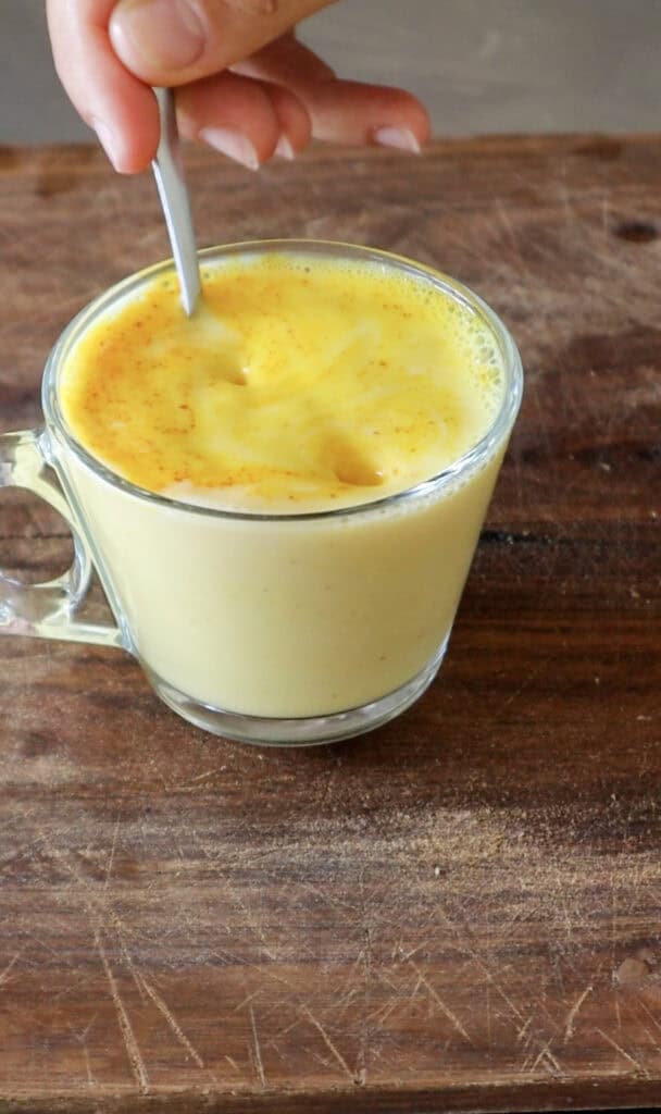 saffron powder mixed with soy milk