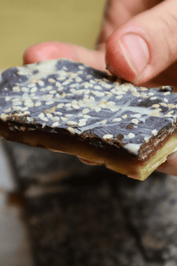 date-bark-chocolate-tahini